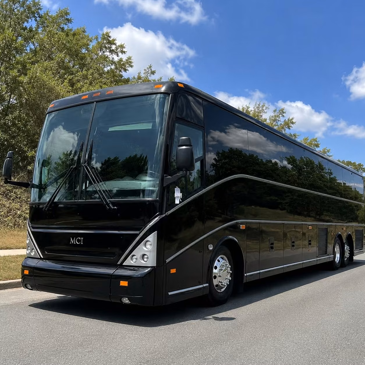 airport shuttle bus rentals for corporate travelers flying into logan and beyond