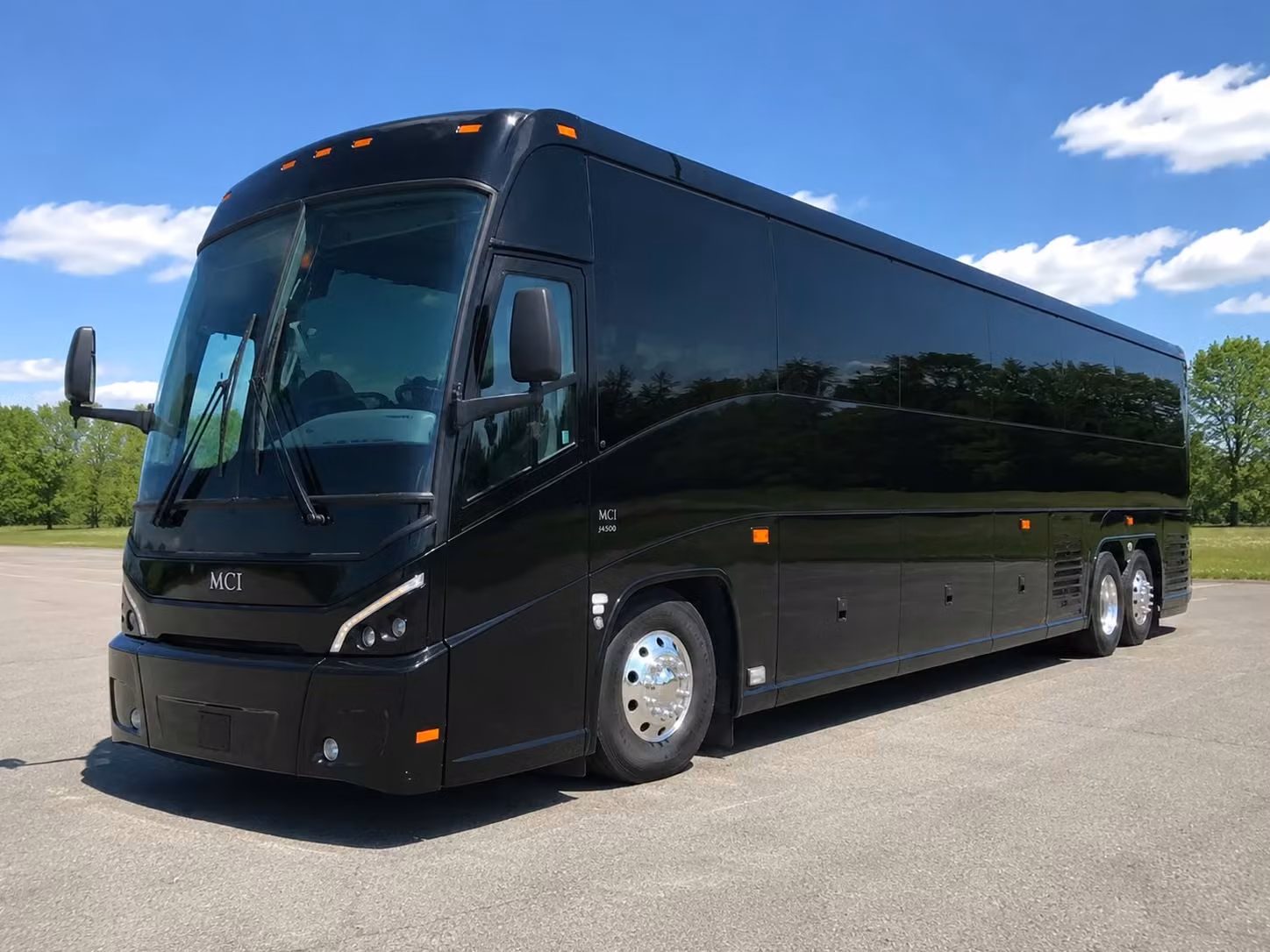 airport transfers and cruise shuttle bus rentals from cambridge