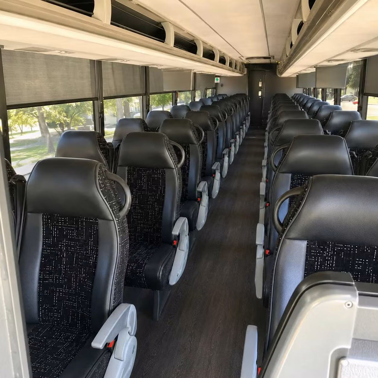 cambridge charter bus hero 2