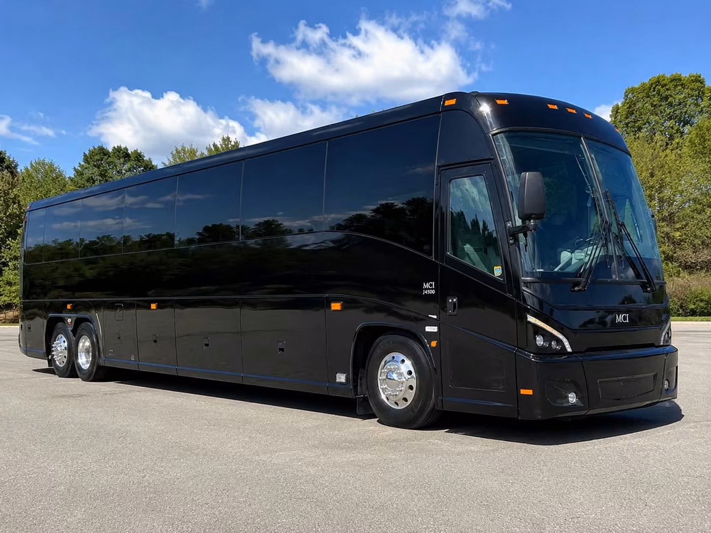charter buses to harvard university and mit for campus academic events