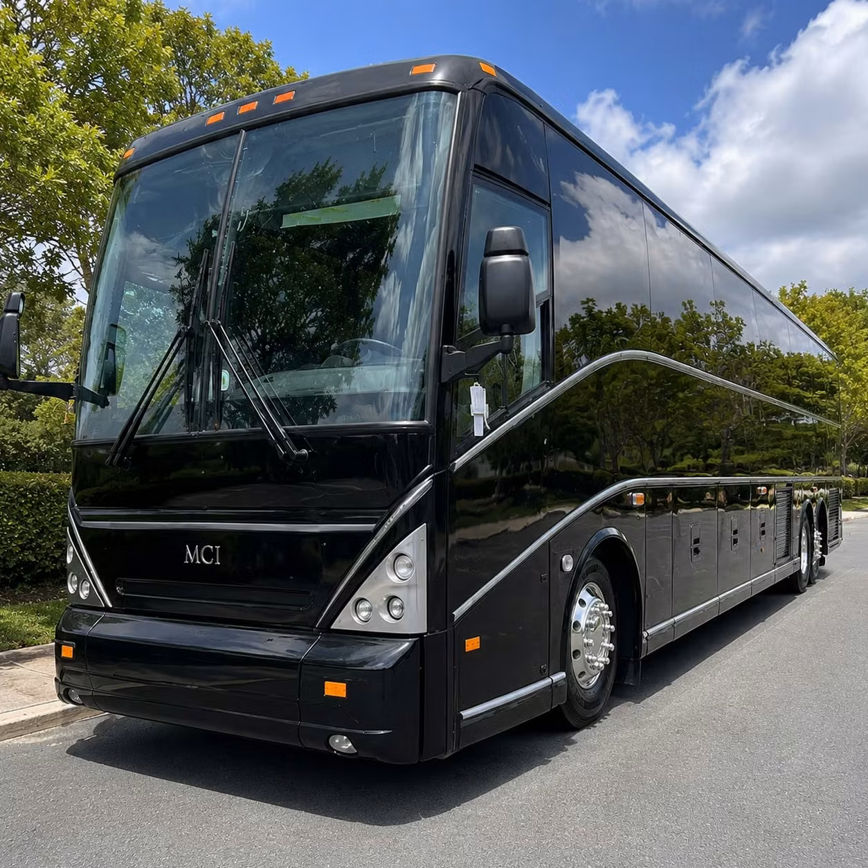 corporate shuttle services for kendall square and cambridge biotech events