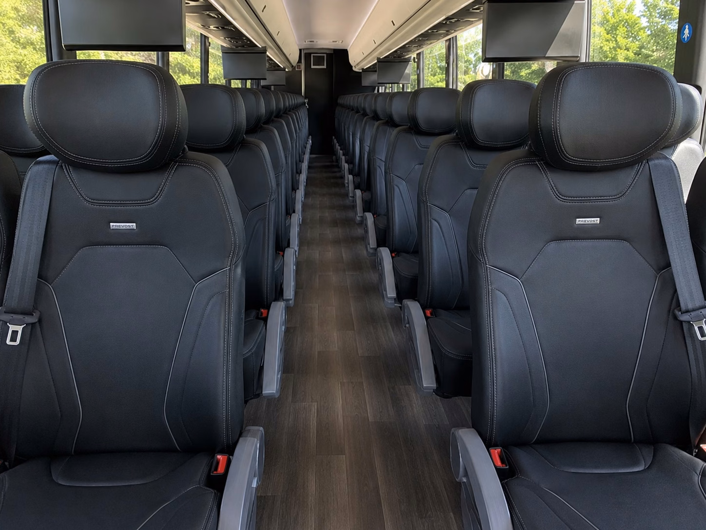 how your pickup and drop off locations affect cambridge bus rental pricing