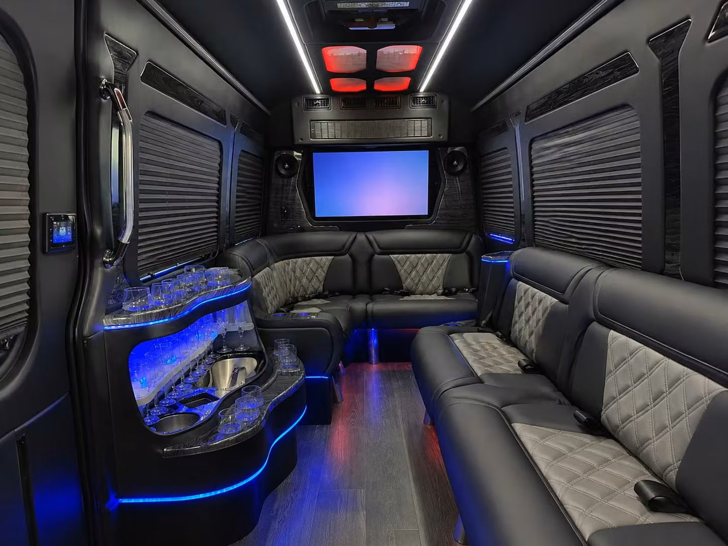 pre prom dinner shuttles and multi stop prom night packages in cambridge